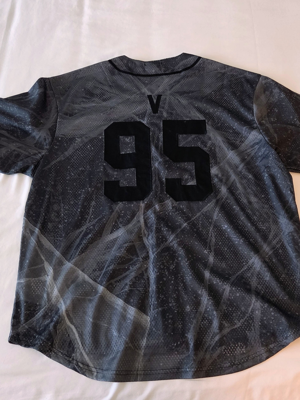 BTS Arirang World Tour Member Jersey V Taehyung Size XL/ XXL